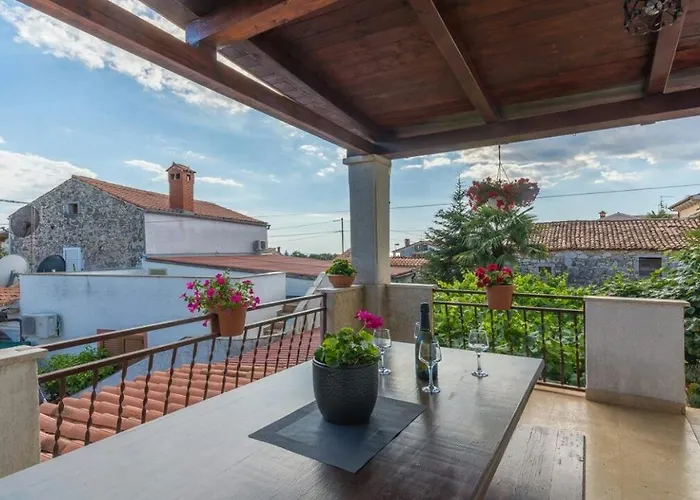 Dory By Rent Istria *