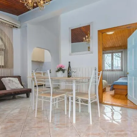 Dory By Rent Istria Apartman